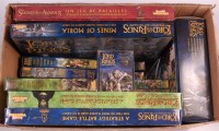 Lot 1533 - 17 Games Workshop Lord of the Rings plastic...