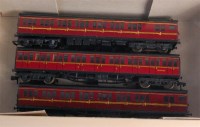Lot 966 - 3 Hornby Dublo suburban coaches converted to 3...