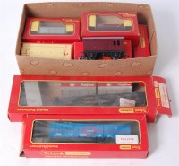 Lot 1022 - 12 Traing wagons R10, R11, R14, R22, R112,...