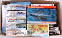 Lot 1516 - 30 assorted 1/144 scale aircraft plastic kits,...