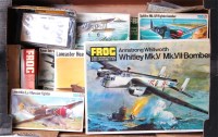 Lot 1540 - 15 Frog 1/72 scale plastic aircraft kits, all...