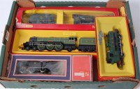 Lot 1020 - Triang Hornby R860 LNER green Flying Scotsman...