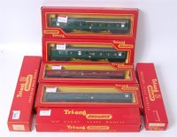 Lot 1021 - Triang boxed R329, R339, R423, R425, R622,...