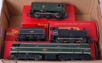 Lot 1069 - Triang R251/R33 0-6-0 lined black 3F engine...
