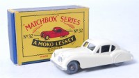 Lot 2322 - Matchbox, 1-75 series No.32 Jaguar XK140,...