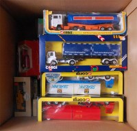 Lot 2562 - 35 mixed modern issue Corgi diecasts to...