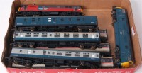 Lot 1099 - A Hornby class 86 Bo-Bo electric locomotive BR...
