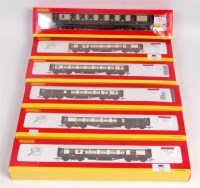 Lot 723 - 6 Hornby super detail Pullman cars R4143,...