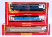 Lot 728 - A Hornby R242 class 90 electric locomotive...