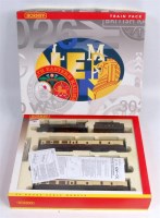 Lot 740 - A Hornby R2025 Great Western Express train...