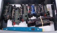 Lot 759 - Mixed lot 2 Hornby 0-4-0 saddle tank engines,...