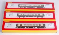Lot 854 - Hornby super detail Pullman cars R4146, R4163...