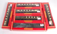 Lot 906 - A Hornby R292 'Great Western' green 'King...