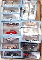 Lot 2600 - 17 various plastic cased 1/43 scale Oxford...
