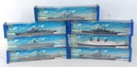 Lot 3227 - 14 various plastic cased Triang Minic ships by...