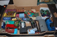 Lot 1722 - A qty loose and boxed diecast together with...