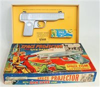 Lot 3180 - A Merit Dan Dare Space Projector gun,...