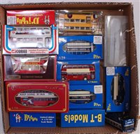 Lot 2623 - 16 various boxed and plastic cased diecast and...