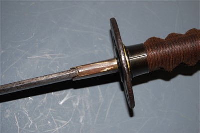 Lot 12 - A Japanese shin gunto katana