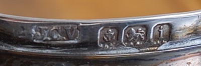 Lot 1125 - An Edwardian silver table snuff box, of...