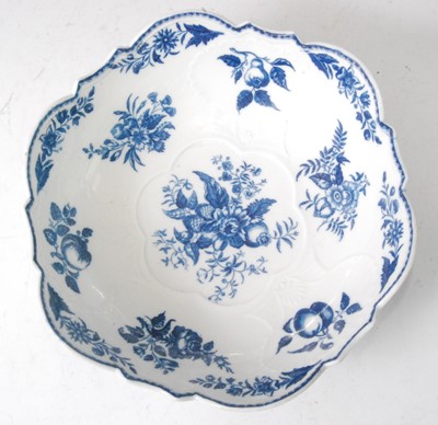 Lot 1055 - A Worcester porcelain blue and white bowl,...