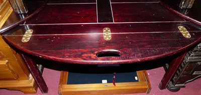 Lot 1253 - A contemporary folding butler's tray table,...