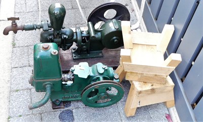 Lot 1171 - An early 20th century Lister of Dursley cast...