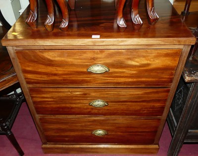 Lot 1285 - An early 20th century mahogany bank of three...