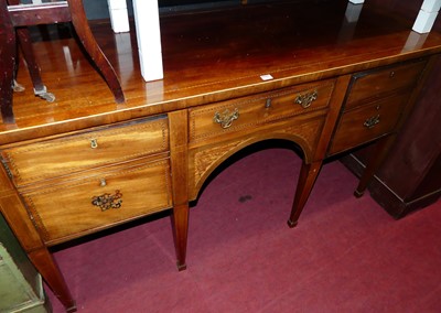 Lot 1303 - An Edwardian mahogany and chequer strung...
