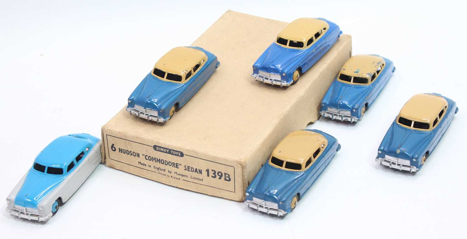 Lot 1072 - Dinky Toys 139b original Trade box containing...