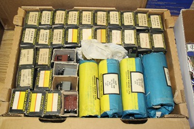 Lot 1568 - A quantity of Graham Farish 00 gauge items of...