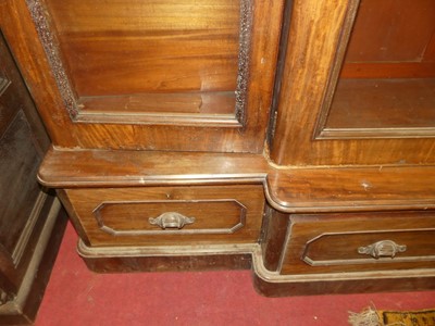 Lot 1161 - A large Victorian mahogany round cornered...