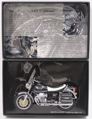 Lot 1411 - A Minichamps Classic Bike Series No. 10 Model...