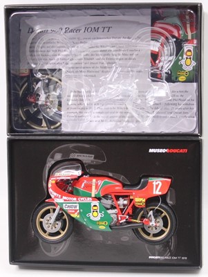 Lot 1405 - A Minichamps Classic Bike Series No. 8 Model...