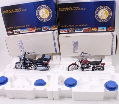 Lot 1436 - 2 Franklin Mint Precision Models 1/10 scale...