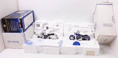 Lot 1439 - 2 Franklin Mint Precision Models 1/10 scale...