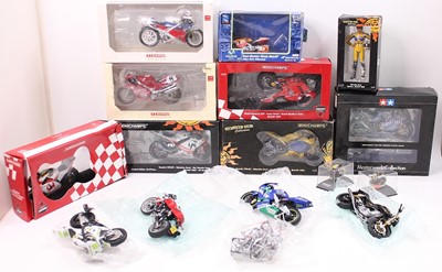 Lot 1443 - 2 trays containing mainly Minichamps and...