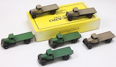 Lot 1008 - Dinky Toys No. 25C reproduction trade box...