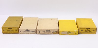 Lot 1031 - Dinky Toys original empty trade box group of 5...