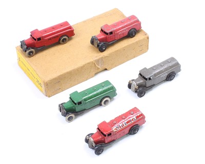 Lot 1053 - Dinky Toys pre-war No. 25D Petrol Tank Wagon...
