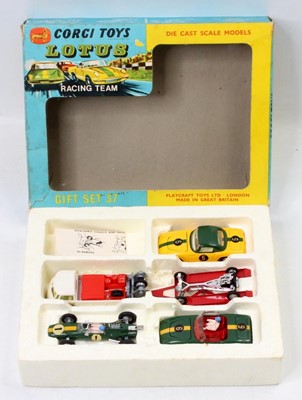 Lot 1507 - Corgi Toys gift set 37, Lotus Racing Team set...