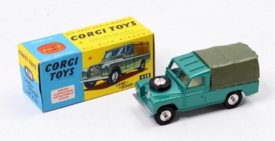 Lot 1520 - Corgi Toys No. 438 Land Rover 109 WB...