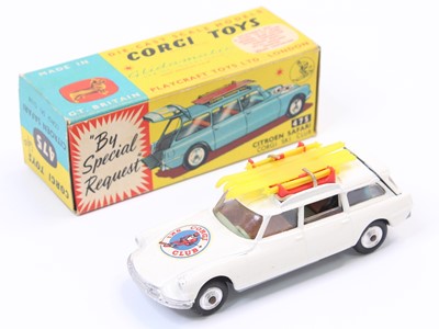 Lot 1561 - Corgi Toys No. 475 Corgi Ski Club Citroen...