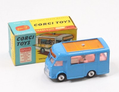 Lot 1571 - Corgi Toys No. 471 Smiths Karrier Mobile...