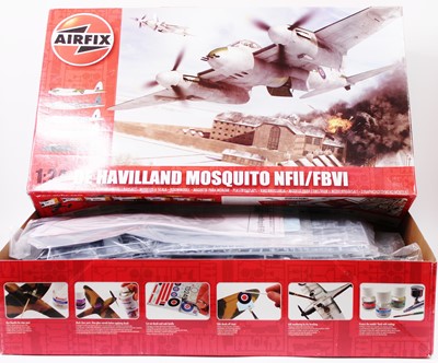 Lot 1462 - An Airfix 1/24 scale model No. A25001 De...