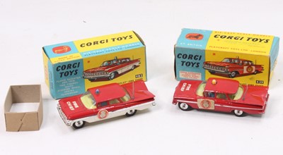 Lot 1652 - 2 Corgi Toys boxed models to include, No. 482...