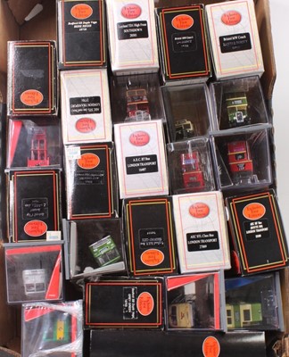 Lot 943 - 25 various boxed EFE and Corgi 1/76th scale...