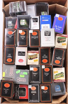 Lot 945 - 28 various boxed and part boxed 1/76th scale...