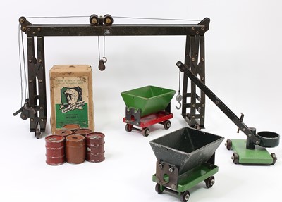 Lot 849 - Knights Head Chad Valley Steel Overhead Gantry...