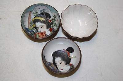Lot 262 - A collection of various eastern ceramics to...